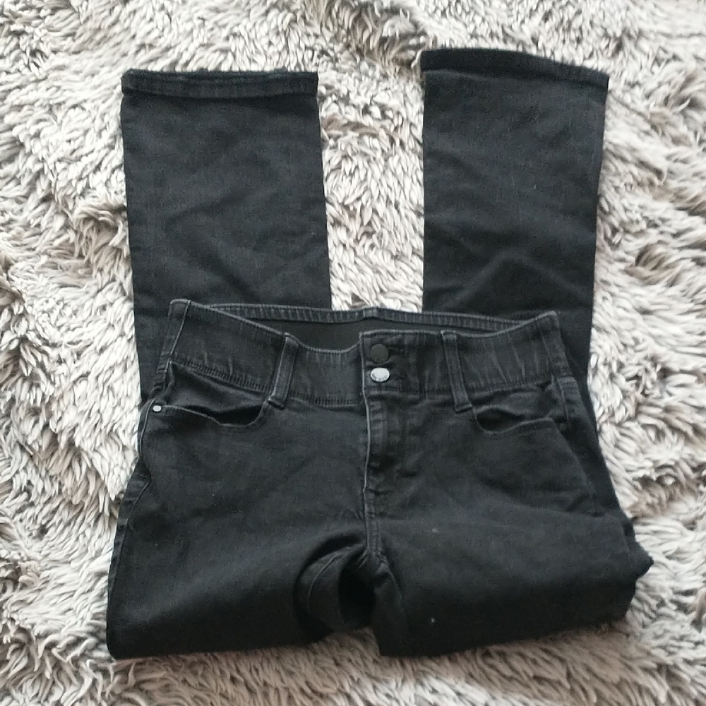 Classic Black Women's Jeans